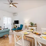 Sunny Flat W/ Balcony Near The Sea By Hostwise Албуфейра