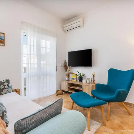 Sunny Flat W/ Balcony Near The Sea By Hostwise Албуфейра